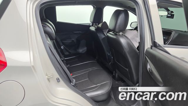 Chevrolet Next Spark LT Plus 2017 — фото 12