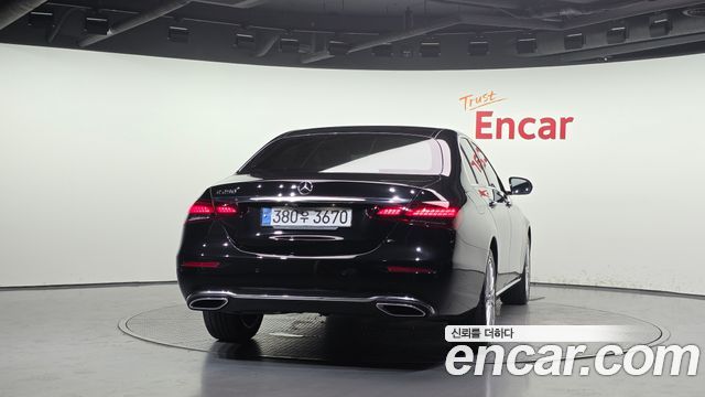 Mercedes-Benz E-Class (W213) E250 Exclusive 2021 — фото 4