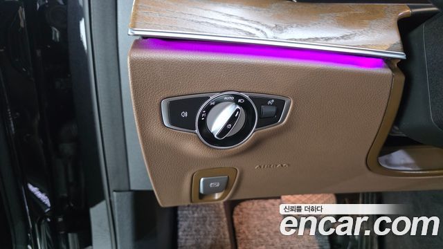 Mercedes-Benz E-Class (W213) E250 Exclusive 2021 — фото 29
