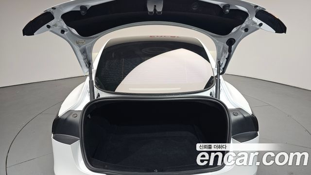 Tesla Model 3 RWD 2024 — фото 20