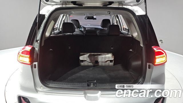 Kia Niro Plus Air 2023 — фото 20