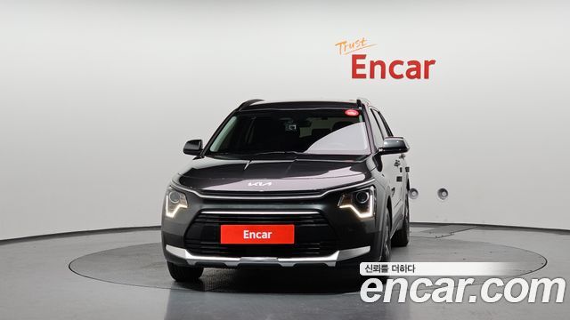 Kia Niro Prestige 2022 — фото 3