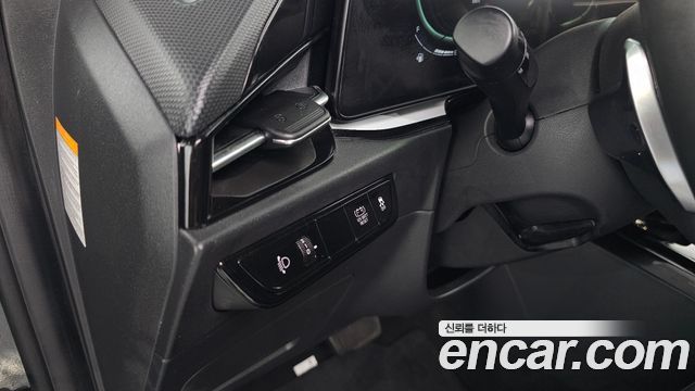 Kia Niro Prestige 2022 — фото 18