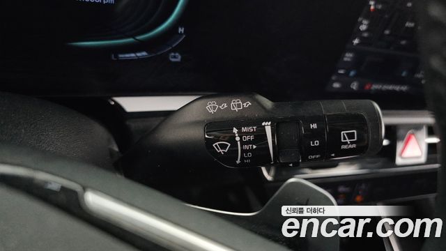 Kia Niro Prestige 2022 — фото 29