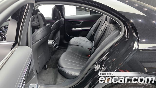Mercedes-Benz E-Class (W214) E200 Avantgarde 2025 — фото 26