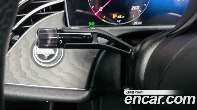 Mercedes-Benz E-Class (W214) E200 Avantgarde 2025 — фото 30