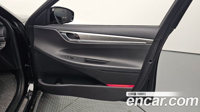 Hyundai Grandeur (IG) 2.5 Premium Choice 2021 — фото 30