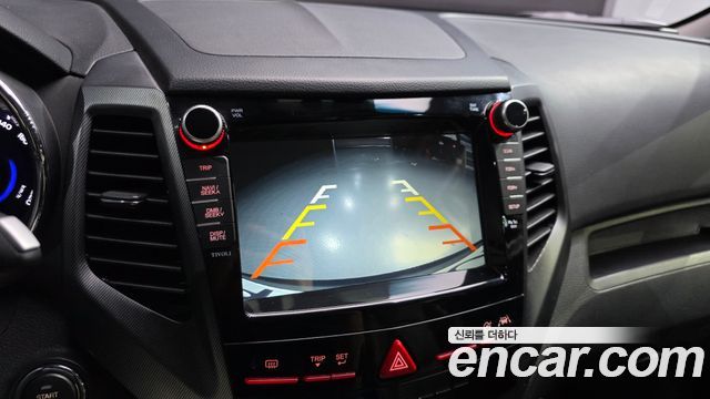KG Mobility (SsangYong) Tivoli VX 2WD 2017 — фото 15