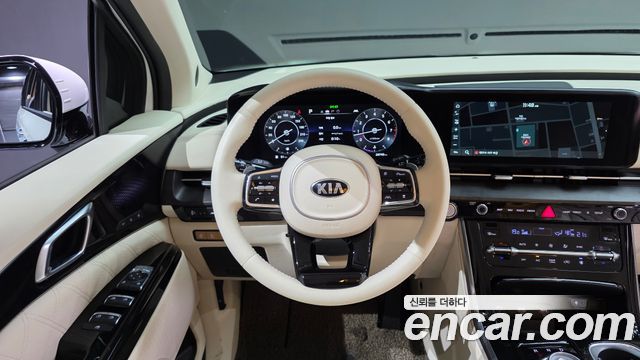 Kia Carnival (IV) Gasoline 9-seater Limousine(Special vehicle) 2021 — фото 13