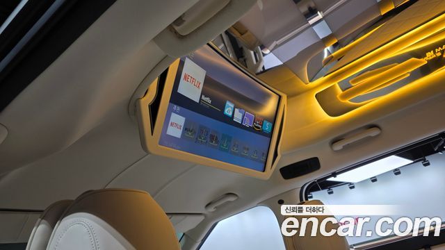 Kia Carnival (IV) Gasoline 9-seater Limousine(Special vehicle) 2021 — фото 17