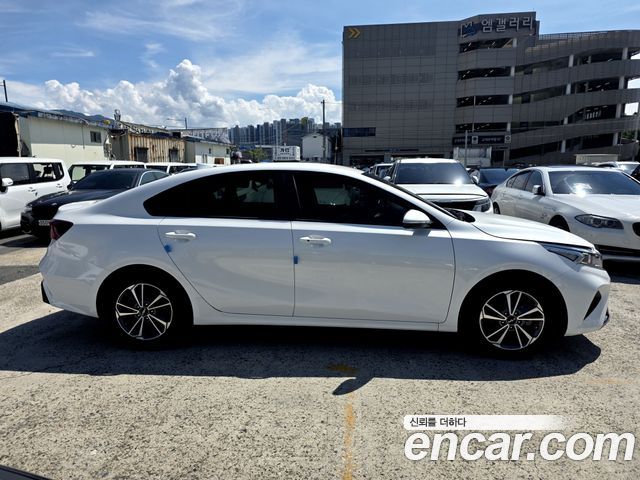 Kia K3 (II) 1.6 Prestige 2022 — фото 4