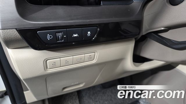 Kia Carnival (IV) Gasoline 9-Seater Signature 2021 — фото 20