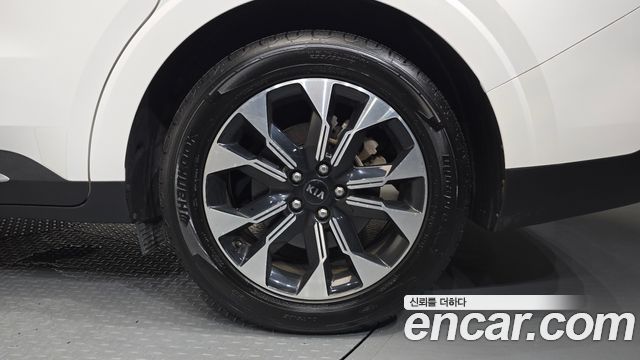 Kia Carnival (IV) Gasoline 9-Seater Signature 2021 — фото 21