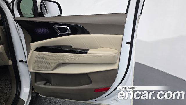 Kia Carnival (IV) Gasoline 9-Seater Signature 2021 — фото 24