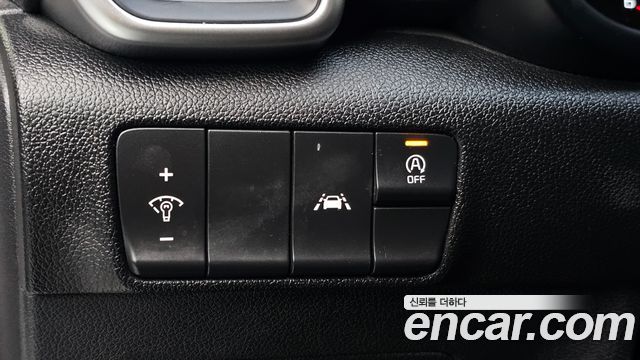 Kia Sportage The Bold Diesel 1.6 2WD Prestige 2022 — фото 19
