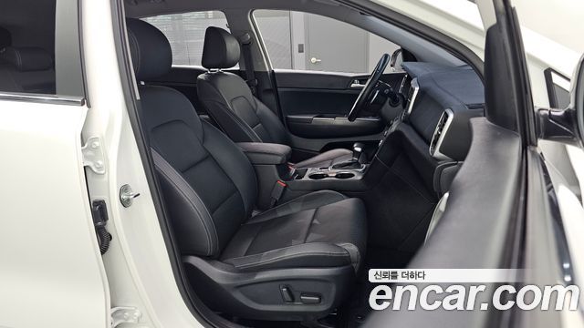 Kia Sportage The Bold Diesel 1.6 2WD Prestige 2022 — фото 26