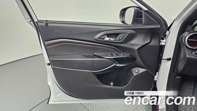 Chevrolet Trax Crossover 1.2 RS 2025 — фото 24