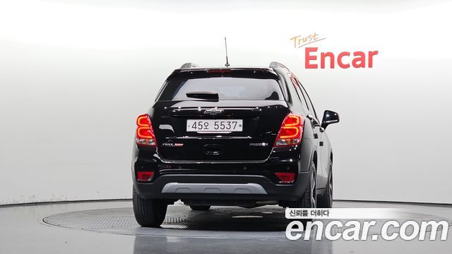 Chevrolet Trax 1.4 Perfact Black 2019 — фото 4