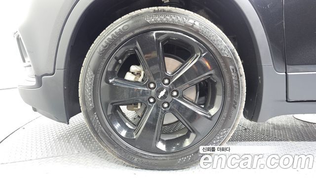 Chevrolet Trax 1.4 Perfact Black 2019 — фото 5