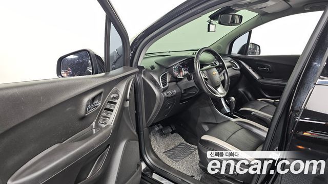 Chevrolet Trax 1.4 Perfact Black 2019 — фото 10