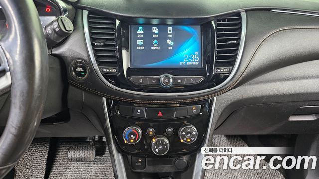 Chevrolet Trax 1.4 Perfact Black 2019 — фото 13