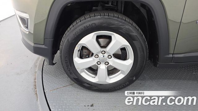 Jeep Compass (II) 2.4 Limitied AWD 2019 — фото 5