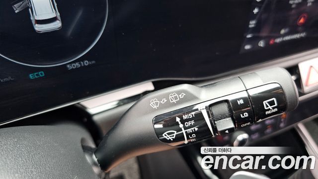 Kia Niro Signature 2023 — фото 27