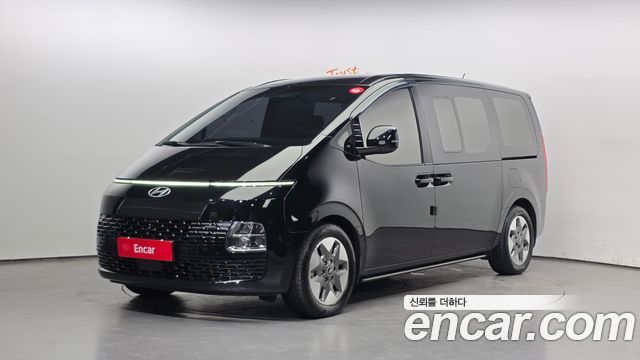Hyundai Staria 4WD Tourer 9-Seater Modern 2025 — фото 1