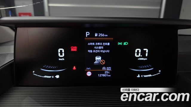 Hyundai Staria 4WD Tourer 9-Seater Modern 2025 — фото 8