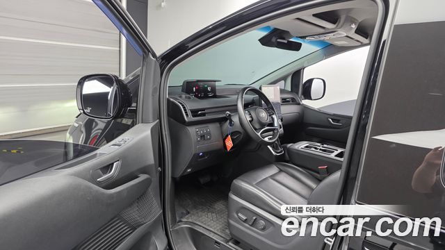 Hyundai Staria 4WD Tourer 9-Seater Modern 2025 — фото 10