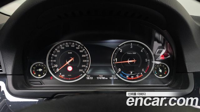 BMW 5 Series (F10) 520d 2014 — фото 8