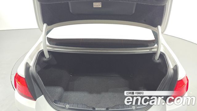 BMW 5 Series (F10) 520d 2014 — фото 20