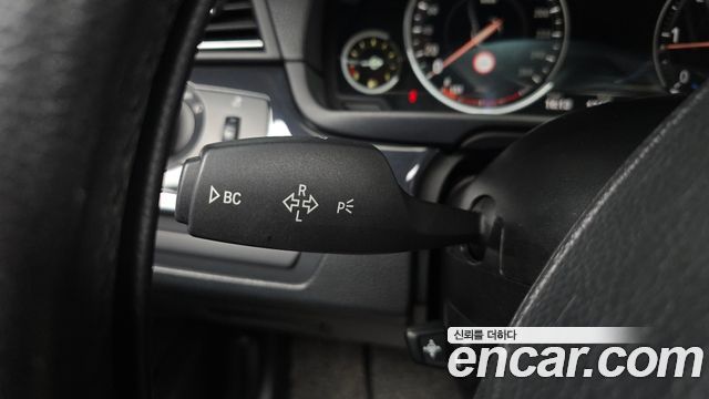 BMW 5 Series (F10) 520d 2014 — фото 30
