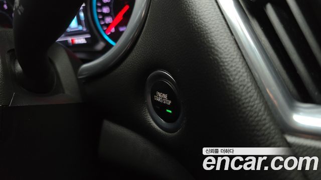 Chevrolet Malibu 2.0 Turbo LTZ Premium 2017 — фото 18