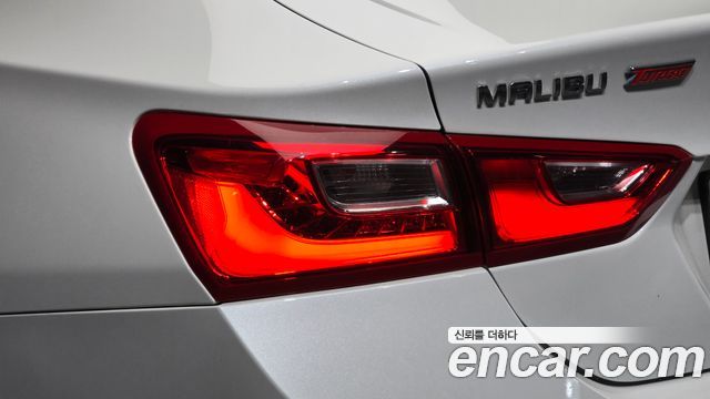 Chevrolet Malibu 2.0 Turbo LTZ Premium 2017 — фото 23