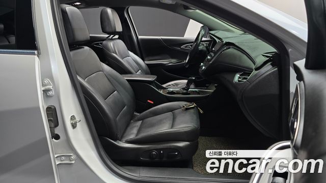 Chevrolet Malibu 2.0 Turbo LTZ Premium 2017 — фото 26