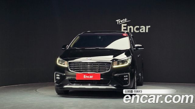 Kia Carnival 7-Seater Limousine President 2019 — фото 3