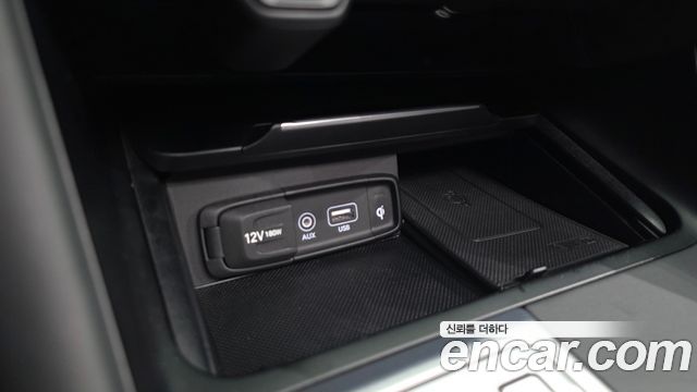 Genesis G70 3.3T Sport AWD Prestige 2019 — фото 33
