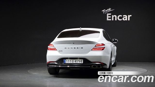 Genesis G70 Gasoline 2.0T 2WD 2023 — фото 4