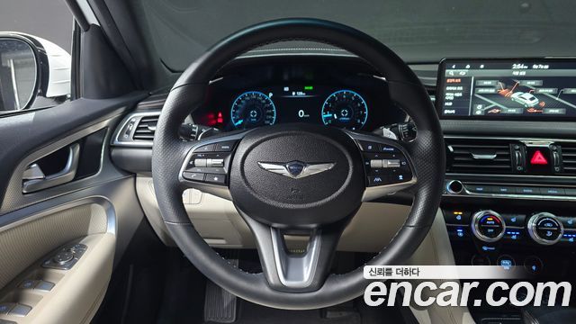 Genesis G70 Gasoline 2.0T 2WD 2023 — фото 13
