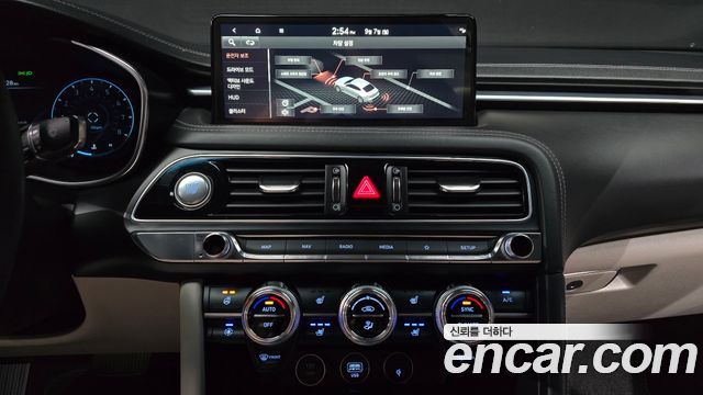 Genesis G70 Gasoline 2.0T 2WD 2023 — фото 15
