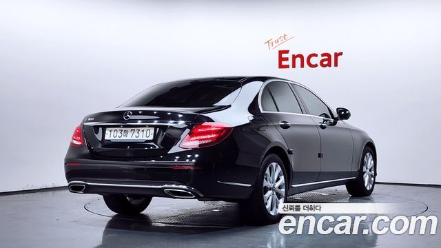 Mercedes-Benz E-Class (W213) E300 Exclusive 2019 — фото 2