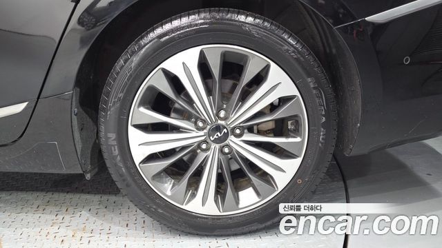 Kia K8 Hybrid Noblesse 2023 — фото 21