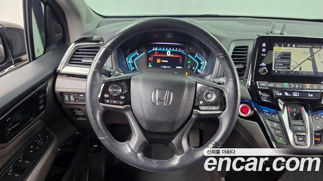 Honda Odyssey 3.5 5th 2019 — фото 13