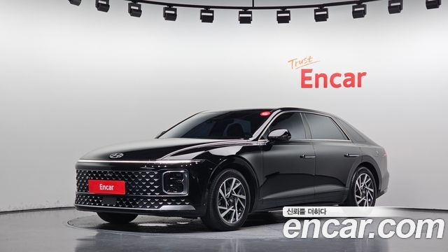 Hyundai Grandeur (GN7) 2,5 Gasoline 2WD Premium 2023 — фото 1
