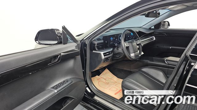 Hyundai Grandeur (GN7) 2,5 Gasoline 2WD Premium 2023 — фото 10