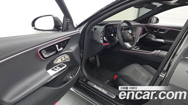Mercedes-Benz E-Class (W214) E300 4MATIC AMG Line 2025 — фото 10