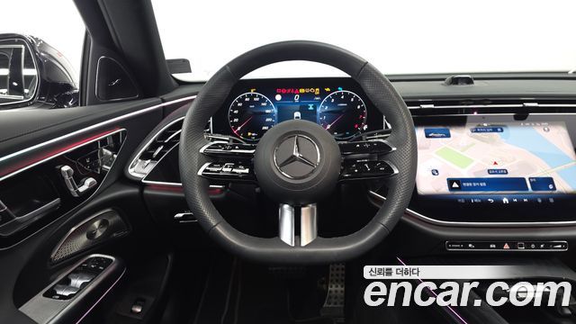 Mercedes-Benz E-Class (W214) E300 4MATIC AMG Line 2025 — фото 12