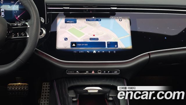 Mercedes-Benz E-Class (W214) E300 4MATIC AMG Line 2025 — фото 13