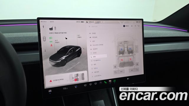 Tesla Model Y Premium Long Range AWD 2026 — фото 16